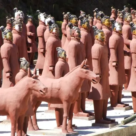 Alojamento de Turismo Selvagem Silver Coast Glamping Luxury