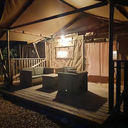 Деревянный коттедж Silver Coast Glamping Luxury *